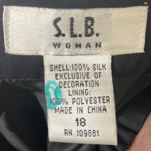 S.L.B. Embroidered Silk Cocktail Slacks Size 18 - Picture 6 of 11